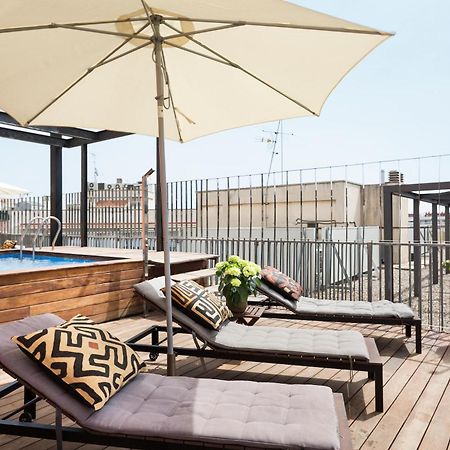 My Space Barcelona Pool City Center Exterior photo