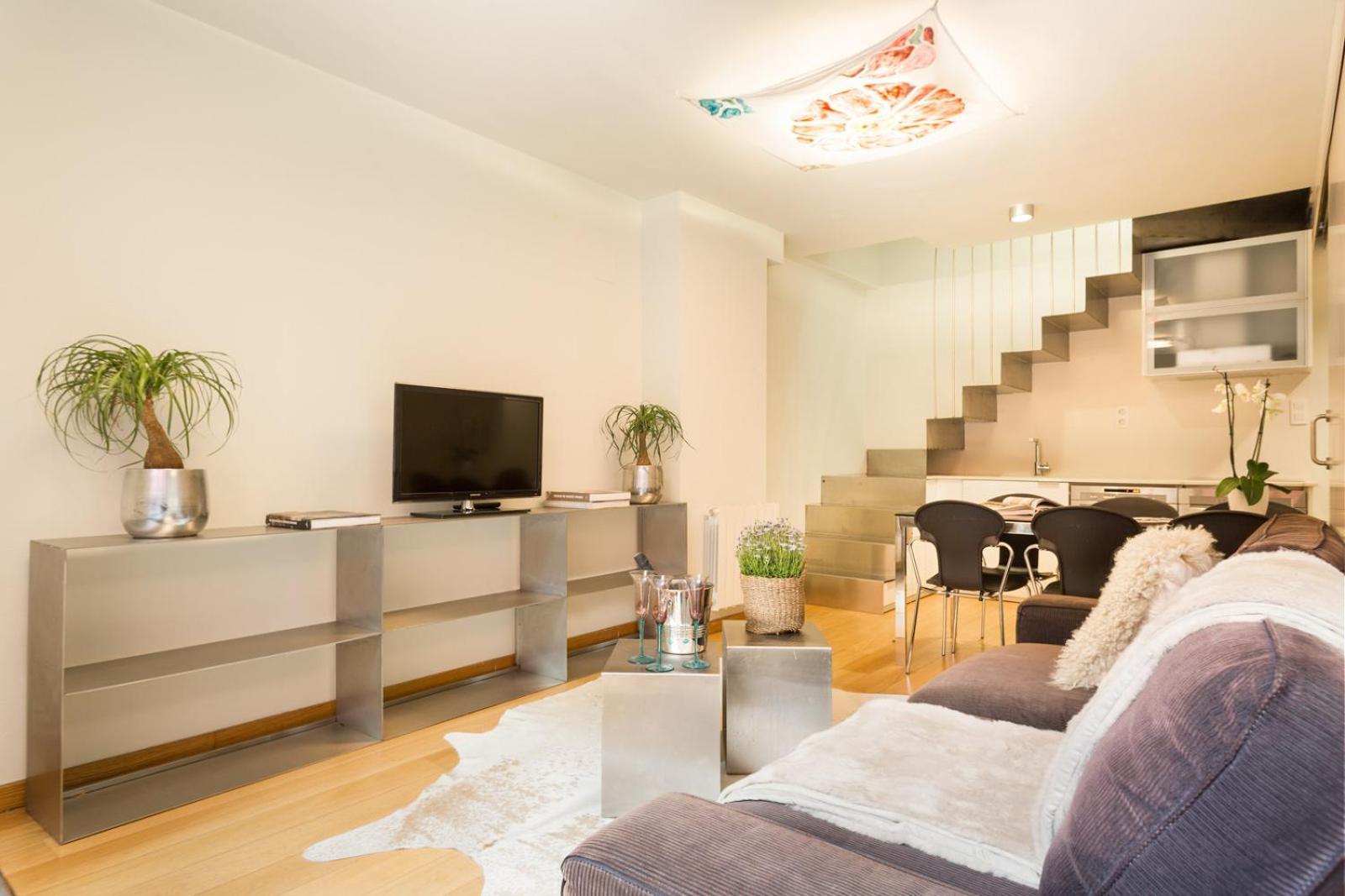 My Space Barcelona Pool City Center Room photo